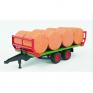 Bale transport trailer with 8 round bales