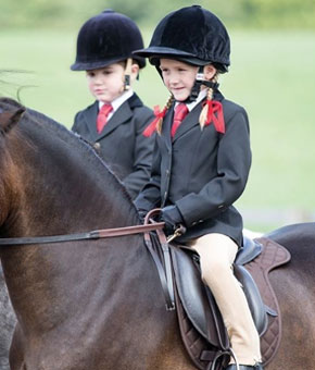 Shire Aston Junior Show Jacket - Black Shire Aston Junior Show Jacket - Black
