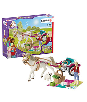 Schleich Small Carriage for the Big Horse Show Schleich Small Carriage for the Big Horse Show