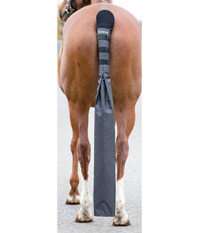 Shires ARMA Tail Guard With Detachable Tail Bag Shires ARMA Tail Guard With Detachable Tail Bag