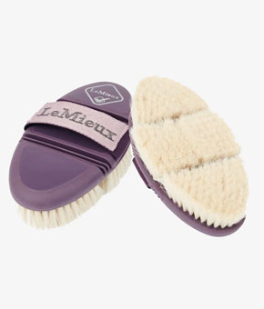 LeMieux Flexi Goats Hair Body Brush - Fig LeMieux Flexi Goats Hair Body Brush - Fig